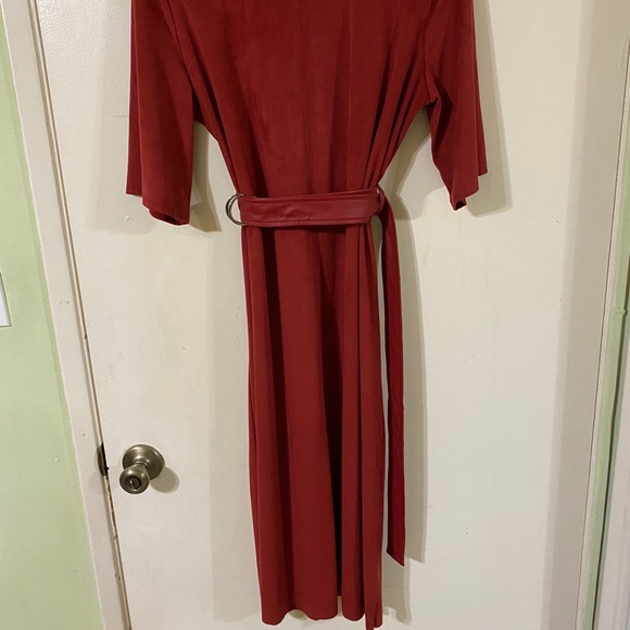 Faux Suede Zara Midi Brick-Red Dress With Belt - Picture 3 of 9